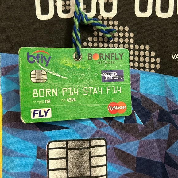 NWT Born Fly Men Street Cred Graphic Pattern Short Sleeve T-shirt. Multicolor. - Picture 3 of 6